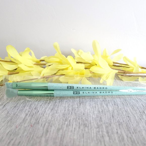 Eyeshadow Brush Duo Set in Sea Green - Picture 2 of 4